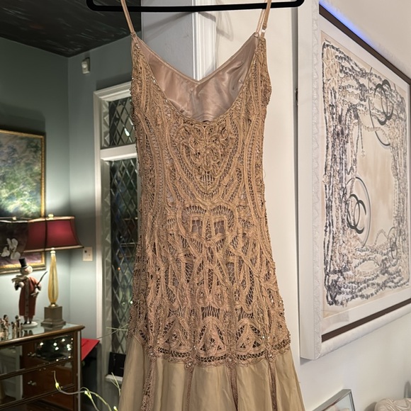 Sue Wong silk gown - Picture 8 of 9